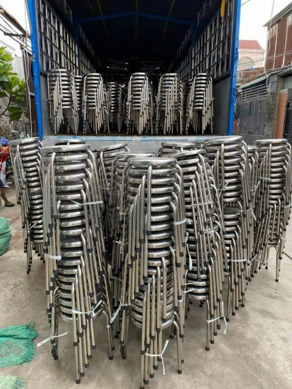 Bật mí 3 lý do khiến ghế inox tròn được yêu thích hiện nay
